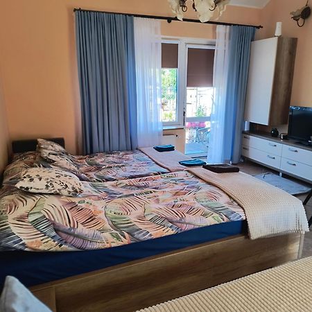 Appartement Ogrodek U Eli à Kołobrzeg Extérieur photo